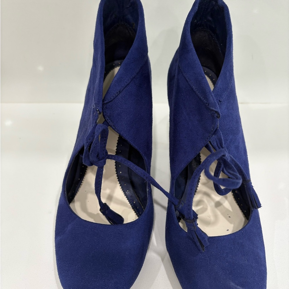 Vintage Lela Rose Royal Blue Suede Ankle Boots - Picture 2 of 8